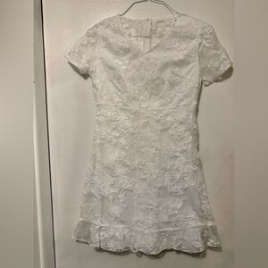 Elegant White Lace Dress